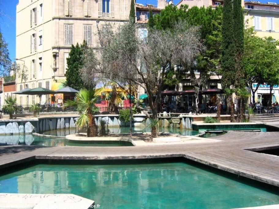 Studio Au Coeur De Marseille Luaran gambar